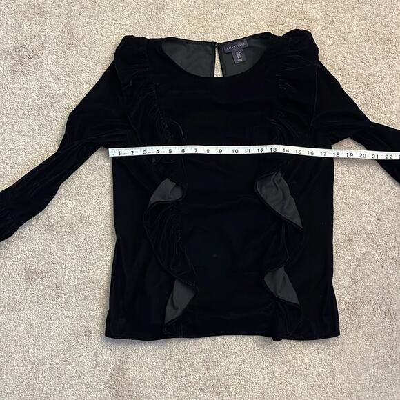 Amaryllis Velvet Ruffle Blouse Size S Black Bell Sleeves Witchy Whimsigoth Boho - Picture 9 of 10